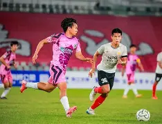 中国足球联赛赛事轮番上演,球队实力飙升(中国足球联赛赛事轮番上演,球队实力飙升) 中国足球联赛赛事轮番上演,球队实力飙升(中国足球联赛赛事轮番上演,球队实力飙升)